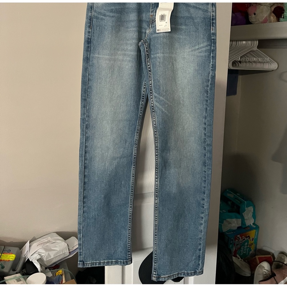 Men’s Levi Jeans Size 28x32